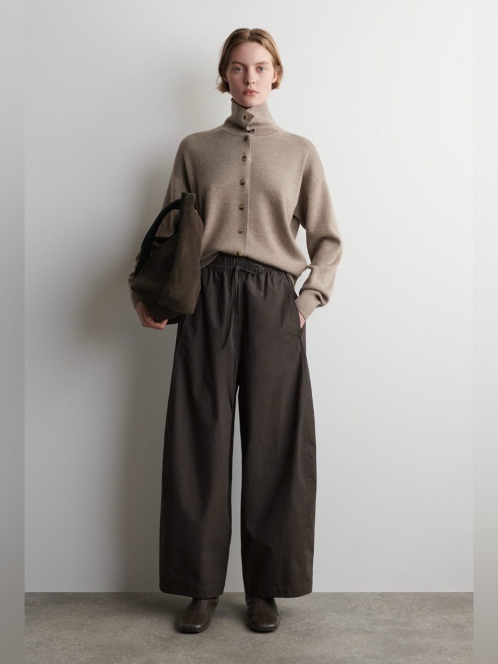 COS Elasticated Barrel Leg Pants size 4